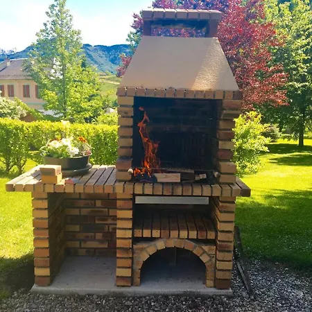 L'erabliere Apartment *